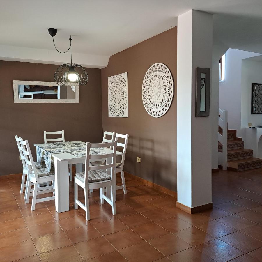 Villa Calma Parque Holandes Buitenkant foto