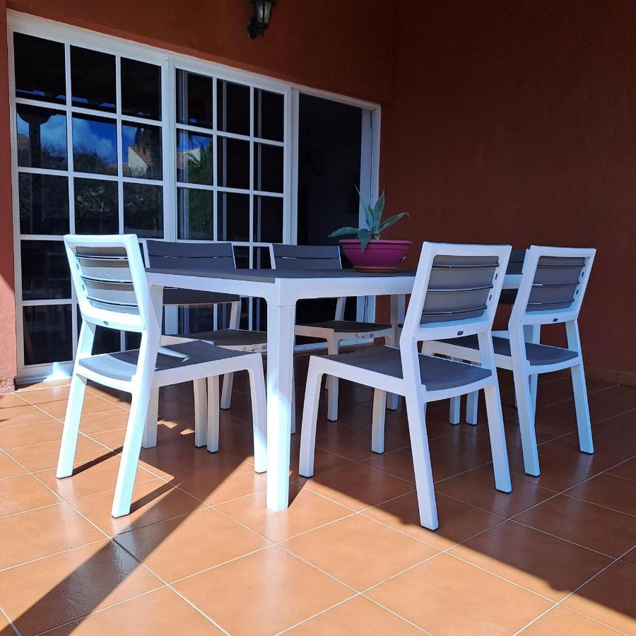 Villa Calma Parque Holandes Buitenkant foto