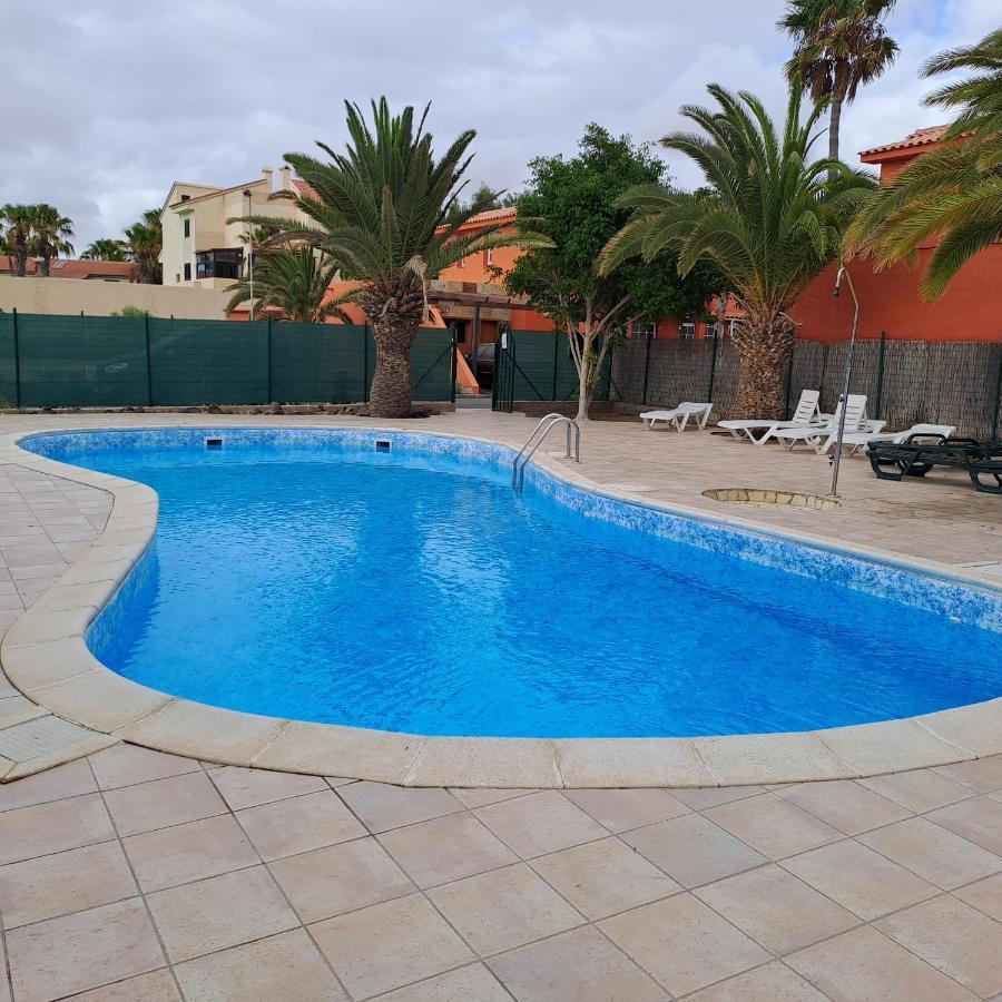 Villa Calma Parque Holandes Buitenkant foto